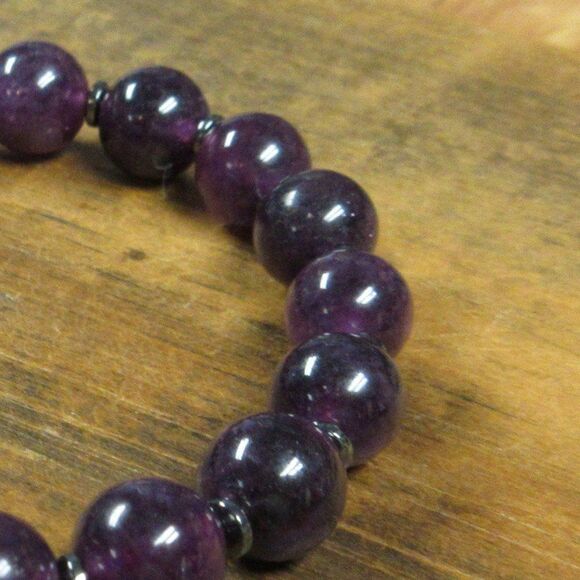 MERRISOTA JEWELRY Amethyst and Hematite Stretch Bracelet Size 7" Gemstones NEW - Picture 2 of 6